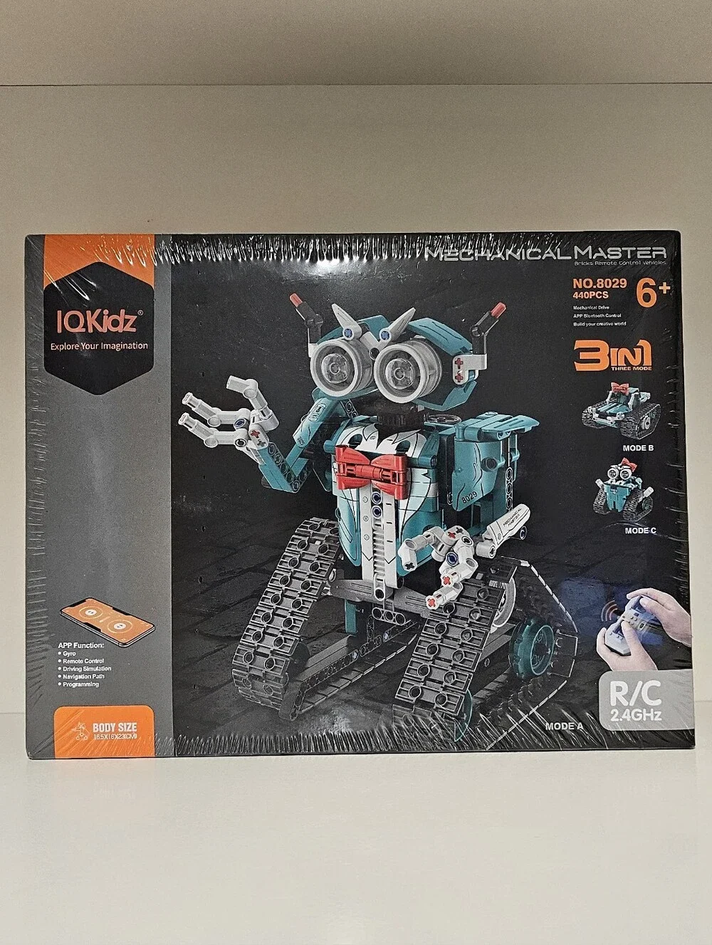 Brand New IQKidz Remote Control Stem Building Kit Mechanical Master RC Robot